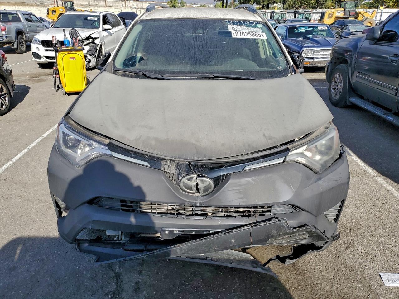 2017 Toyota Rav4 Le - Фото 5