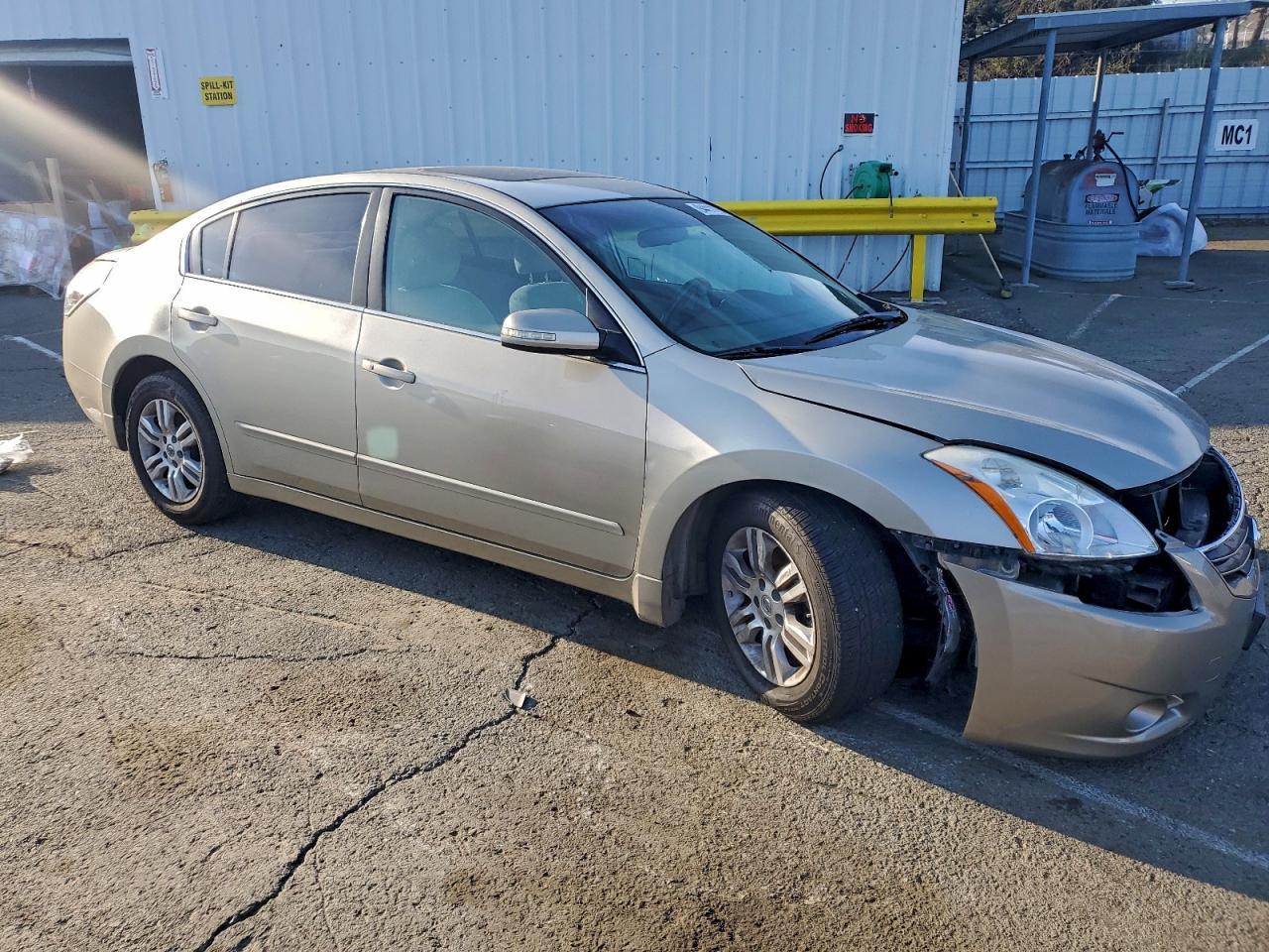 2010 Nissan Altima Base - Image 4