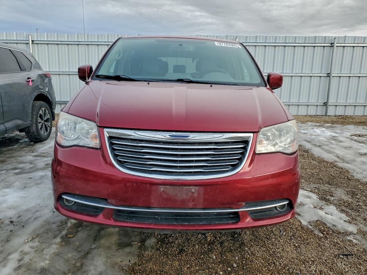 2012 Chrysler Town & Country Touring - Фото 5