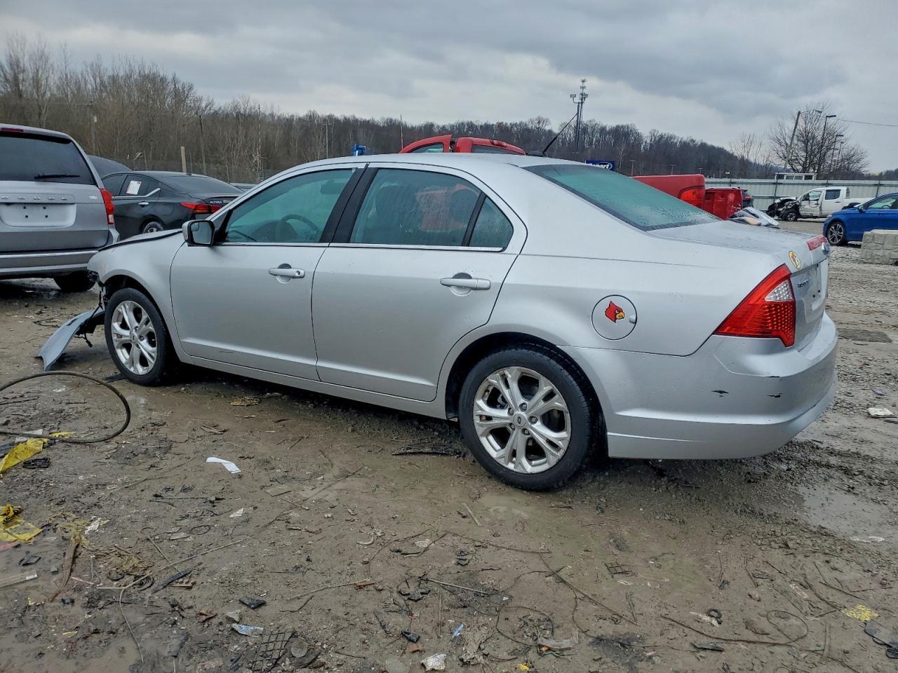 2012 Ford Fusion Se - Image 2