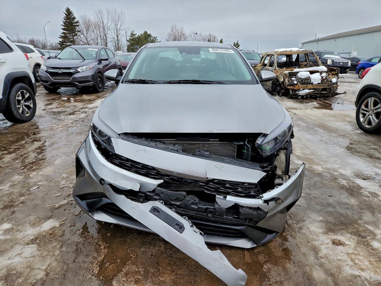 2022 Kia Forte Gt Line - Фото 5
