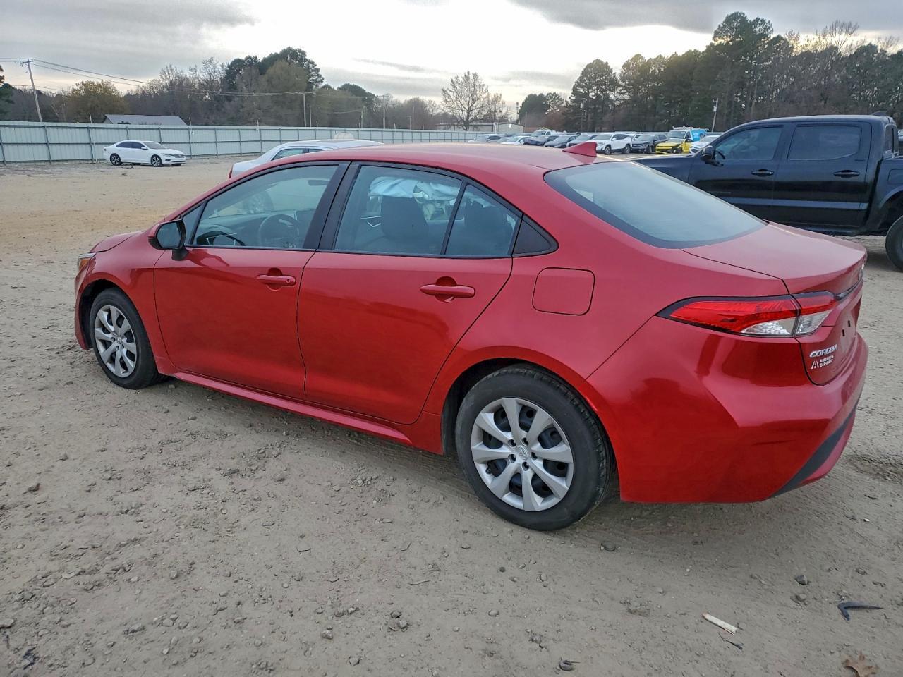 2021 Toyota Corolla Le - Image 2
