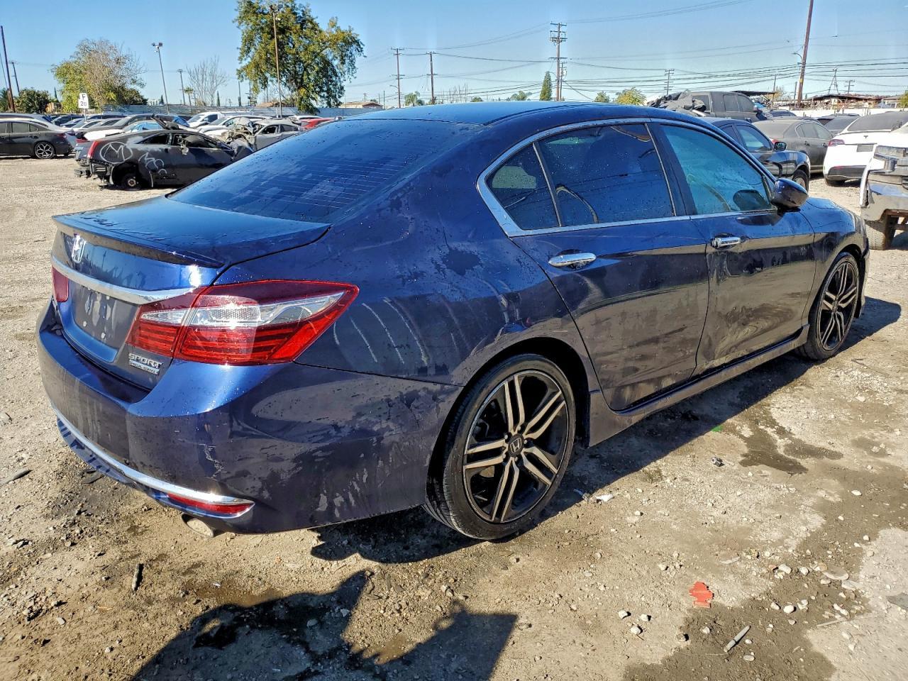 2017 Honda Accord Sport Special Edition - Фото 3