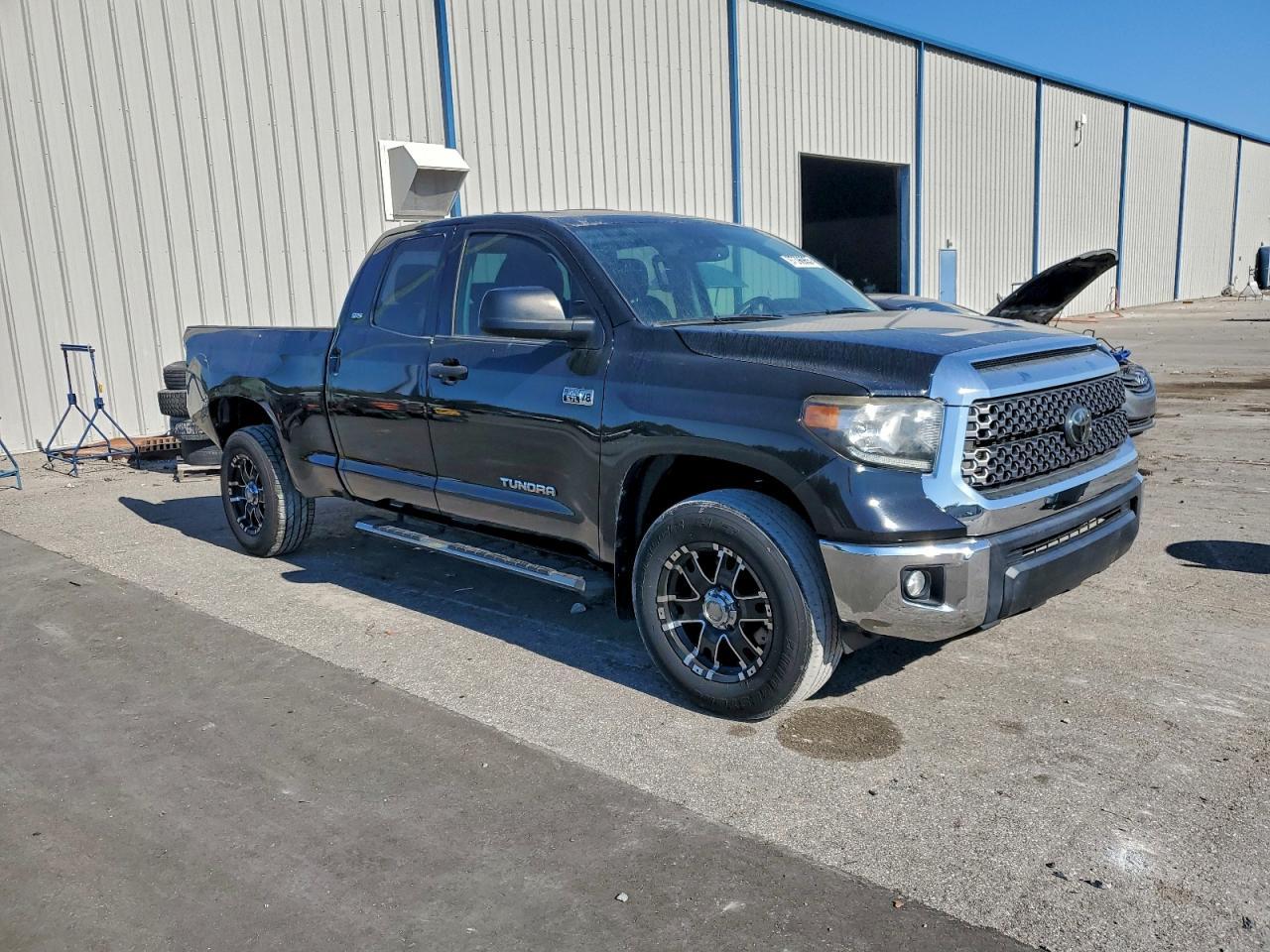 2020 Toyota Tundra Double Cab Sr - Фото 4