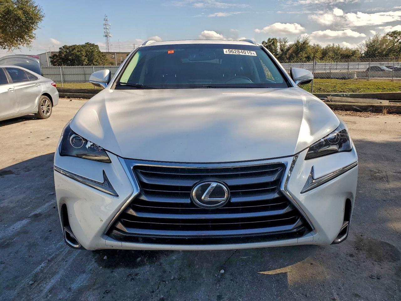 2017 Lexus Nx 200T Base - Фото 5
