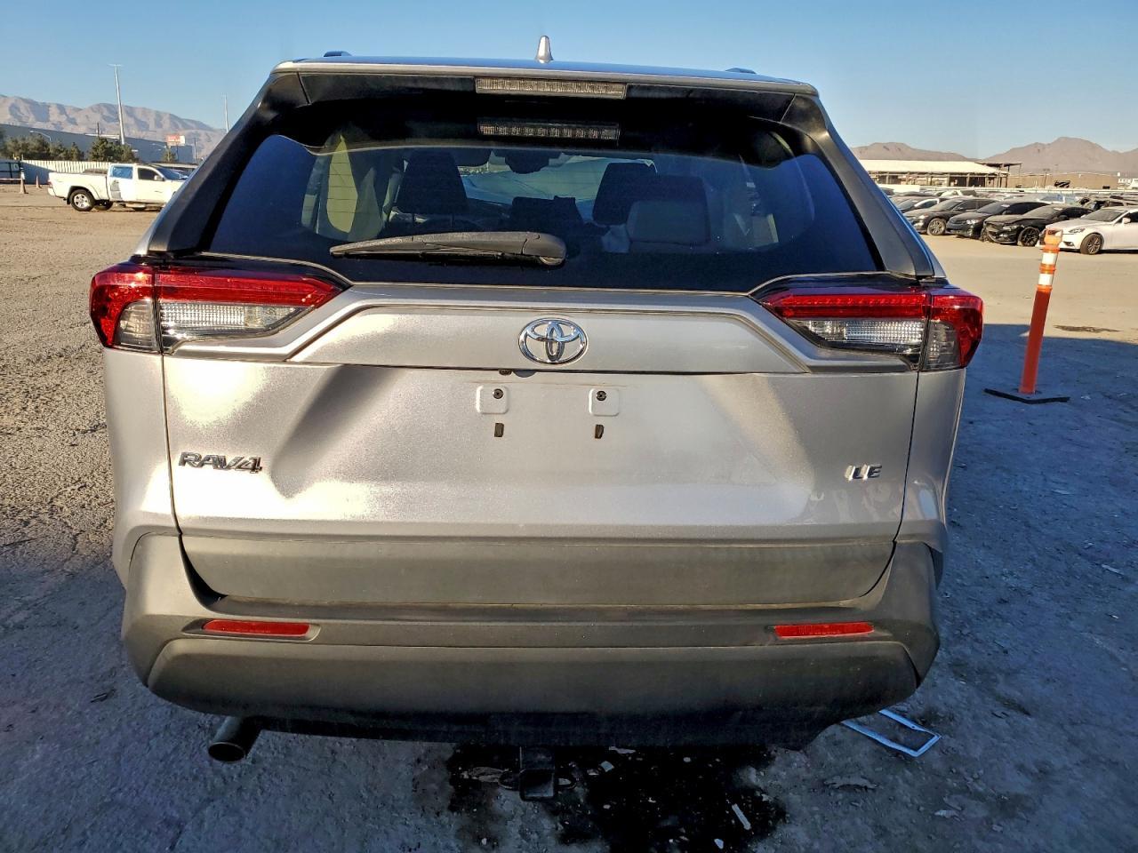 2019 Toyota Rav4 Le - Image 6
