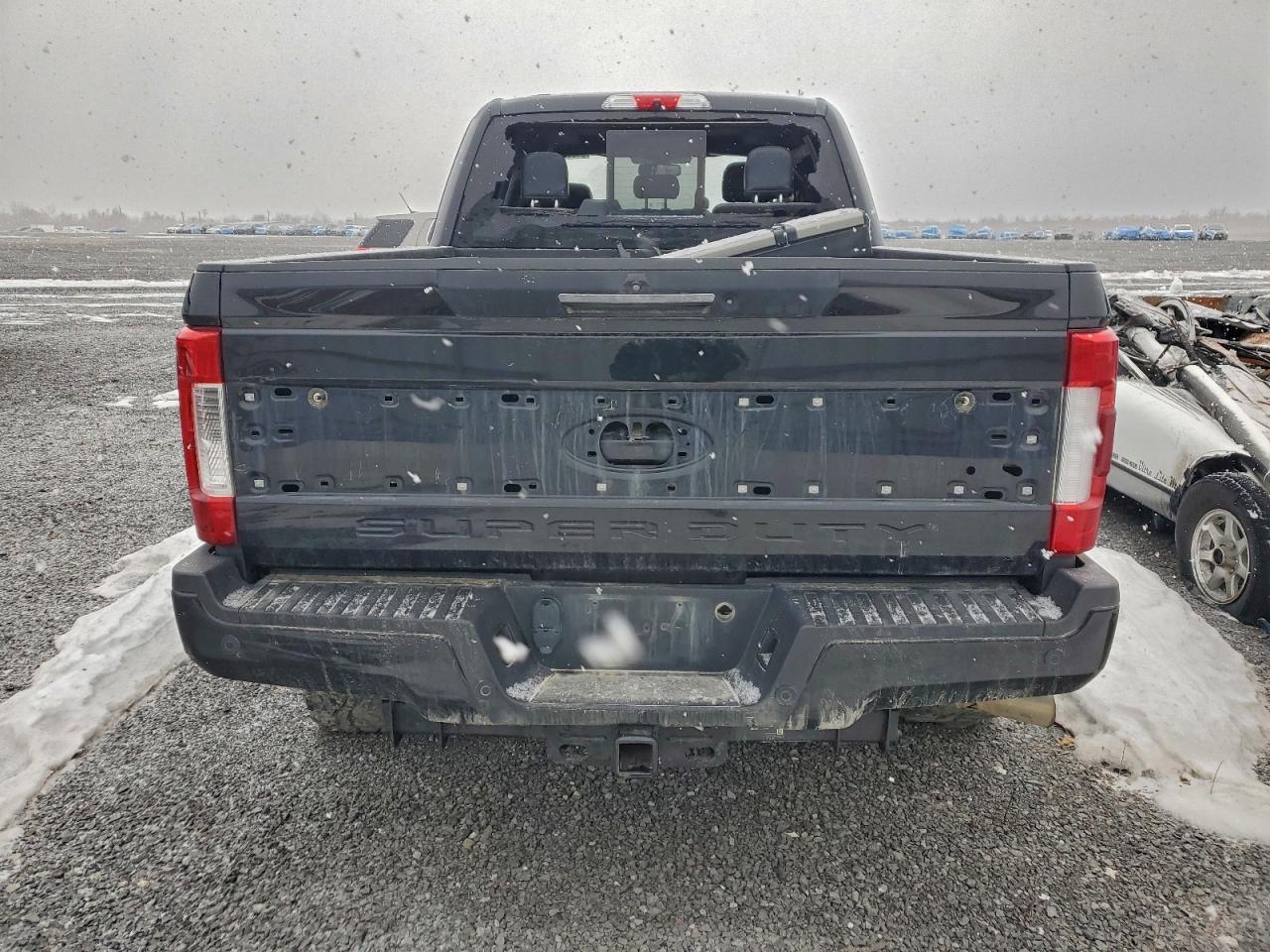 2019 Ford F350 Super Duty - Image 6