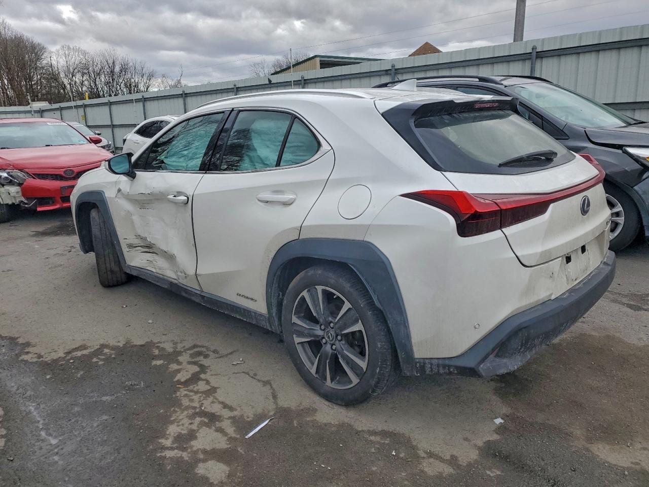 2019 Lexus Ux 250H - Фото 2