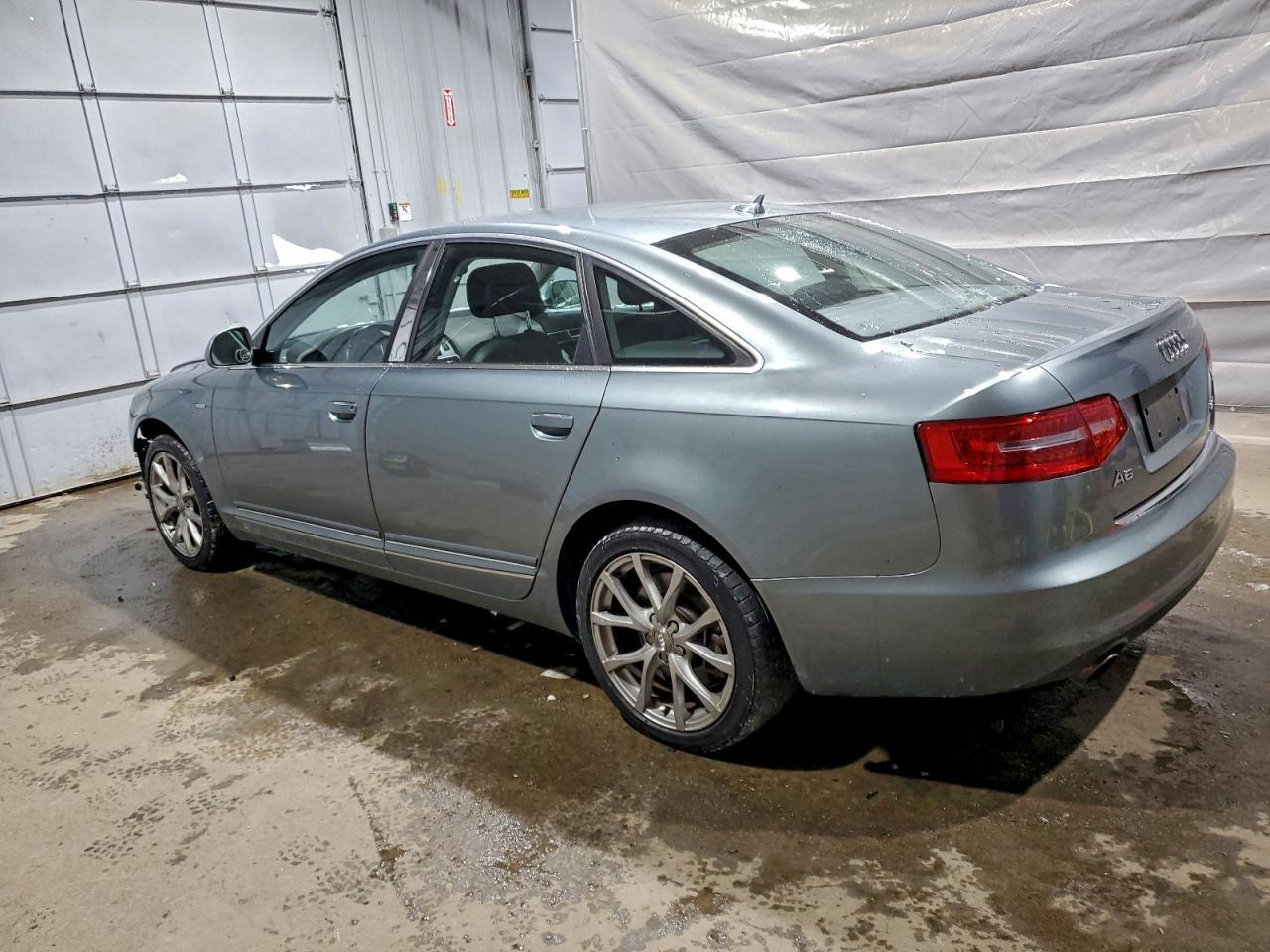 2010 Audi A6 Premium Plus - Фото 2