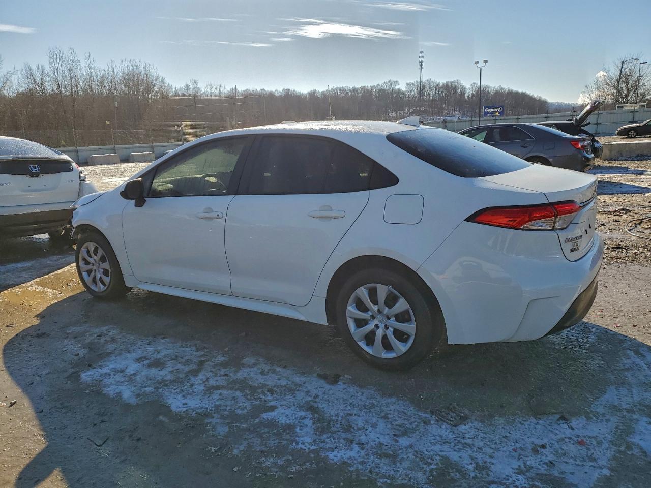 2024 Toyota Corolla Le - Фото 2