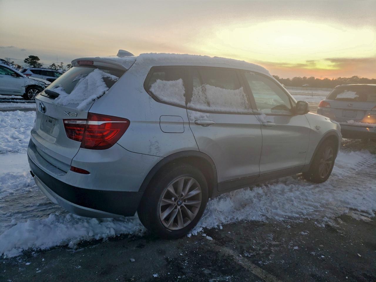 2014 BMW X3 xDrive28I - Фото 3