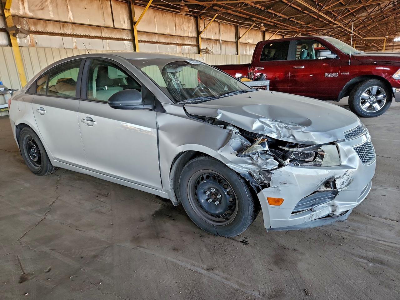 2013 Chevrolet Cruze Ls - Image 4