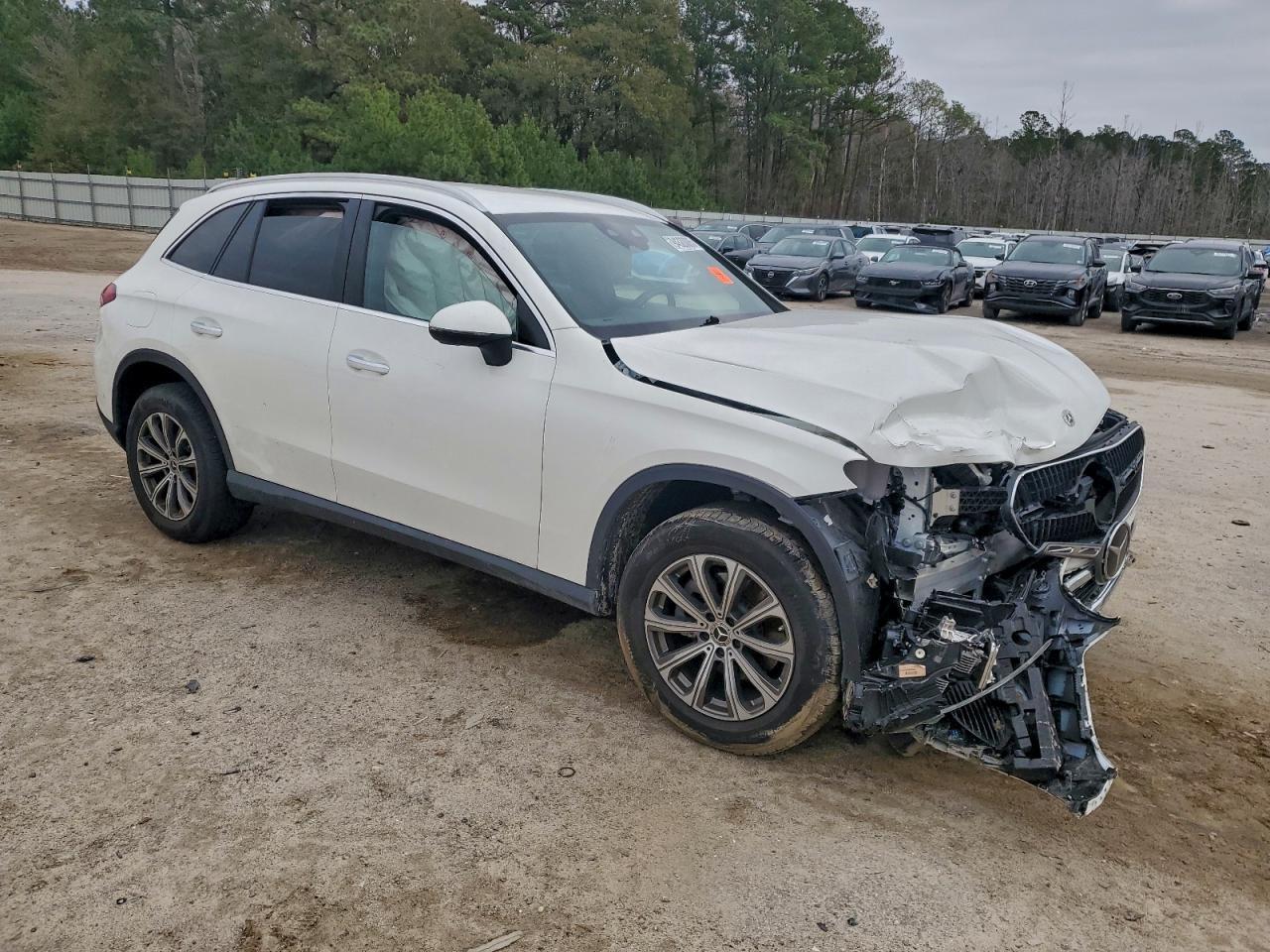 2025 Mercedes-Benz Glc 300 4Matic - Фото 4