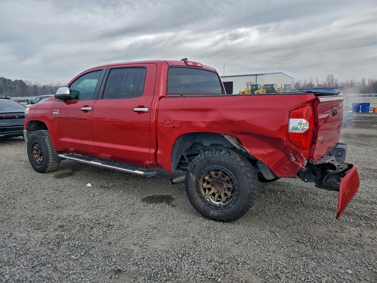 2020 Toyota Tundra Crewmax 1794 - Фото 2