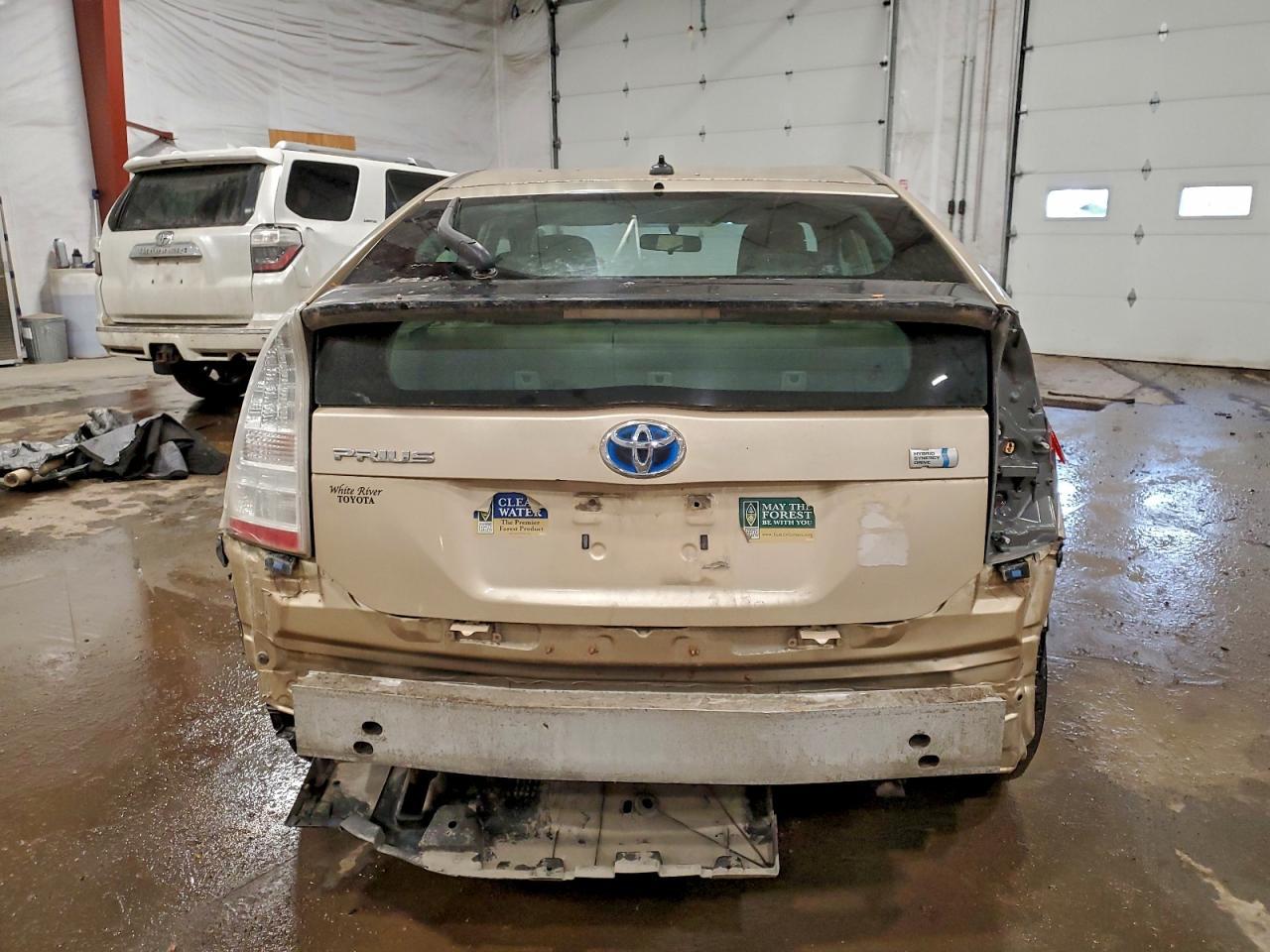 2010 Toyota Prius - Фото 6