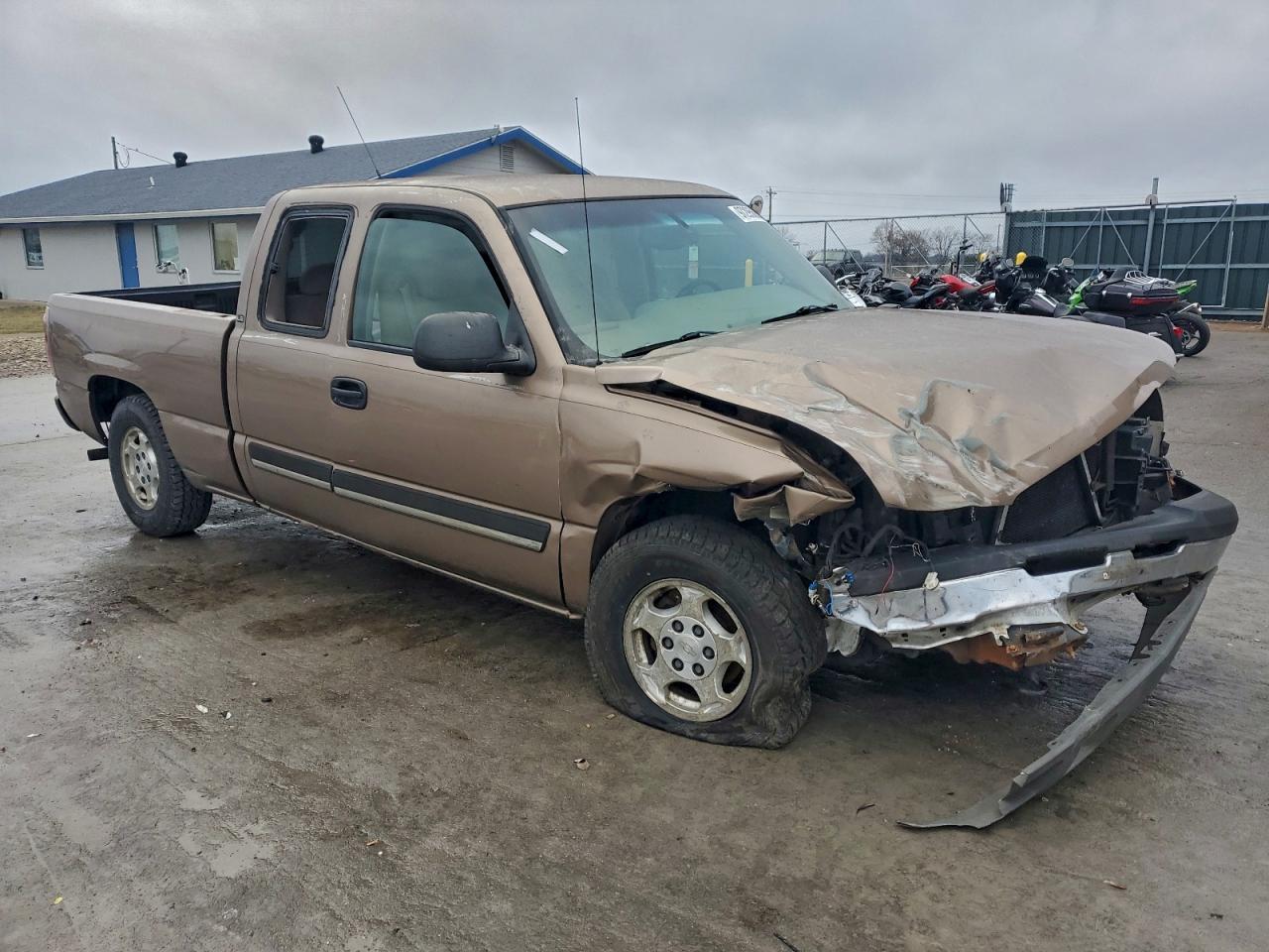 2003 Chevrolet Silverado C1500 - Фото 4