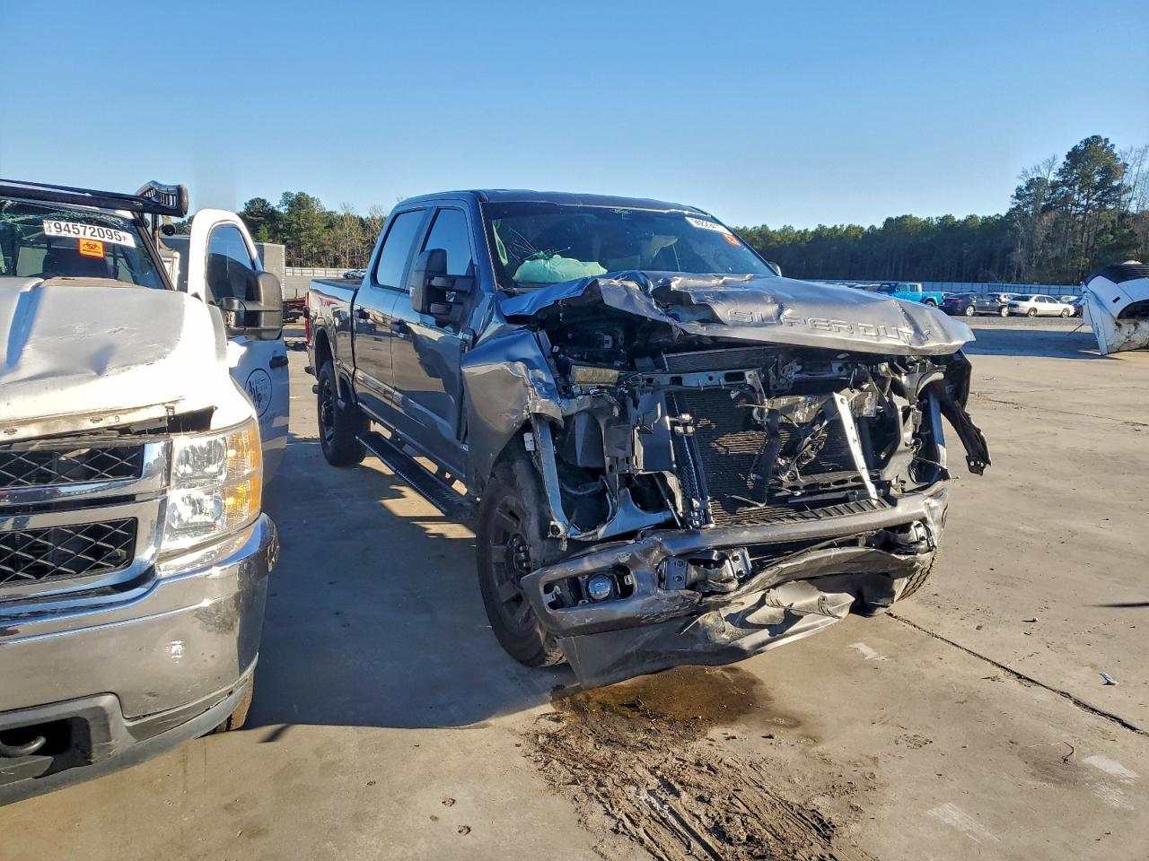 2024 Ford F250 Super Duty - Image 4