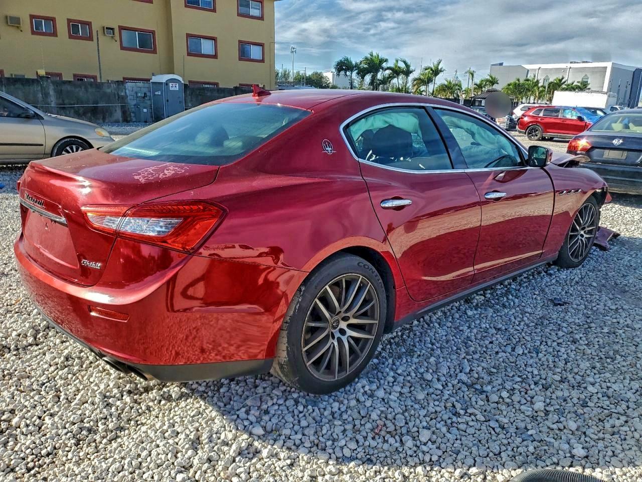 2014 Maserati Ghibli S - Image 3