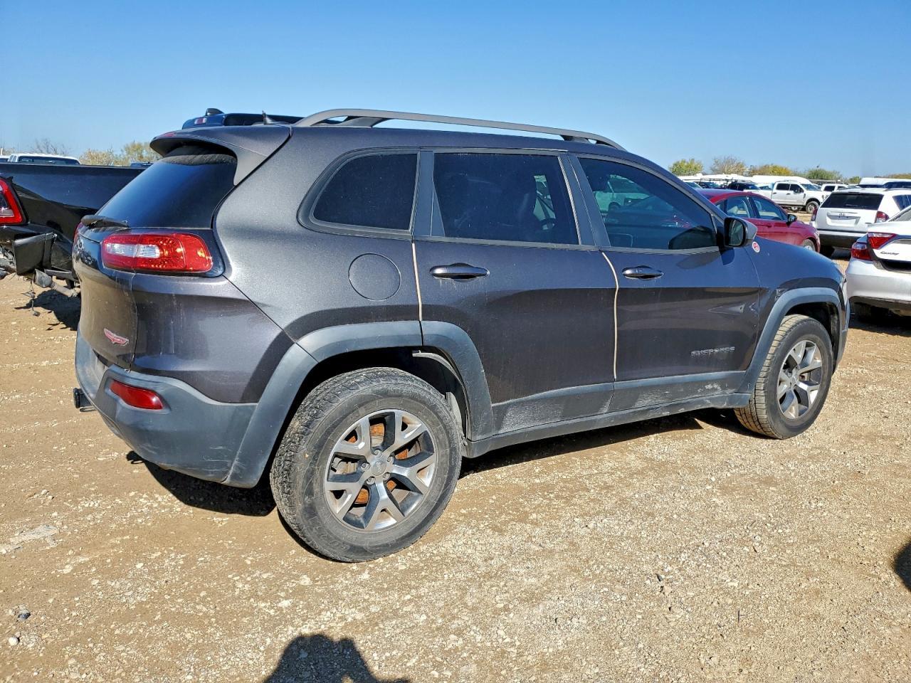 2014 Jeep Cherokee Trailhawk - Фото 3