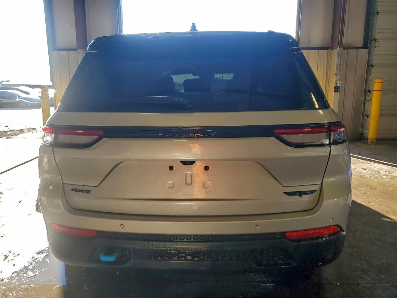 2022 Jeep Grand Cherokee Trailhawk 4Xe - Фото 6
