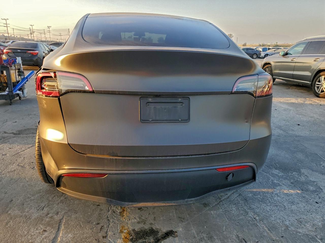 2022 Tesla Model Y - Фото 6