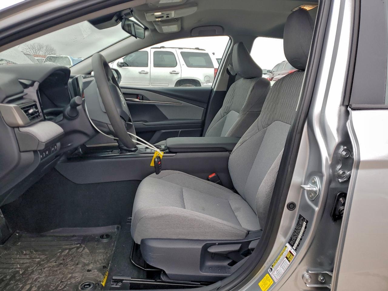 2026 Toyota Camry - Фото 7