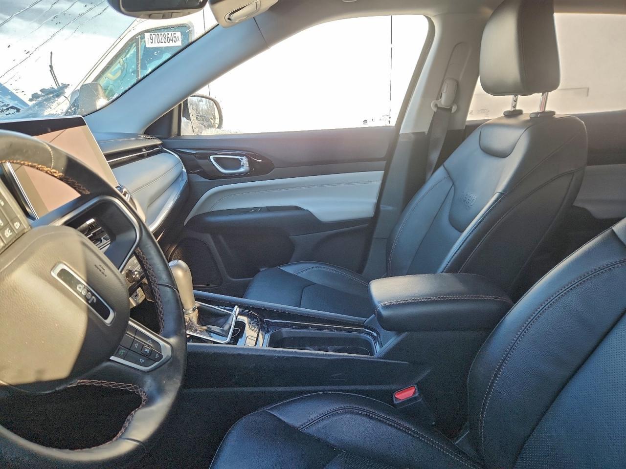 2022 Jeep Compass Limited - Фото 7