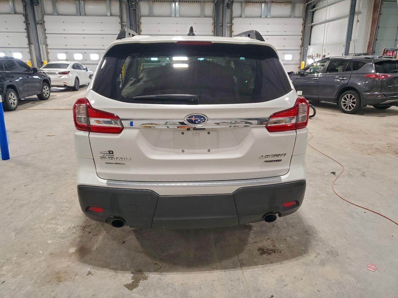 2021 Subaru Ascent Limited - Фото 6