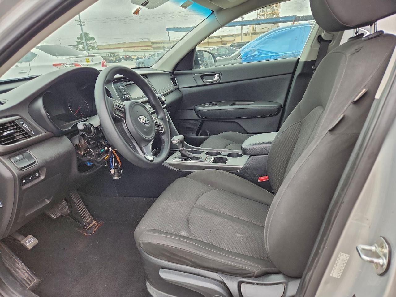 2017 Kia Optima Lx - Image 7