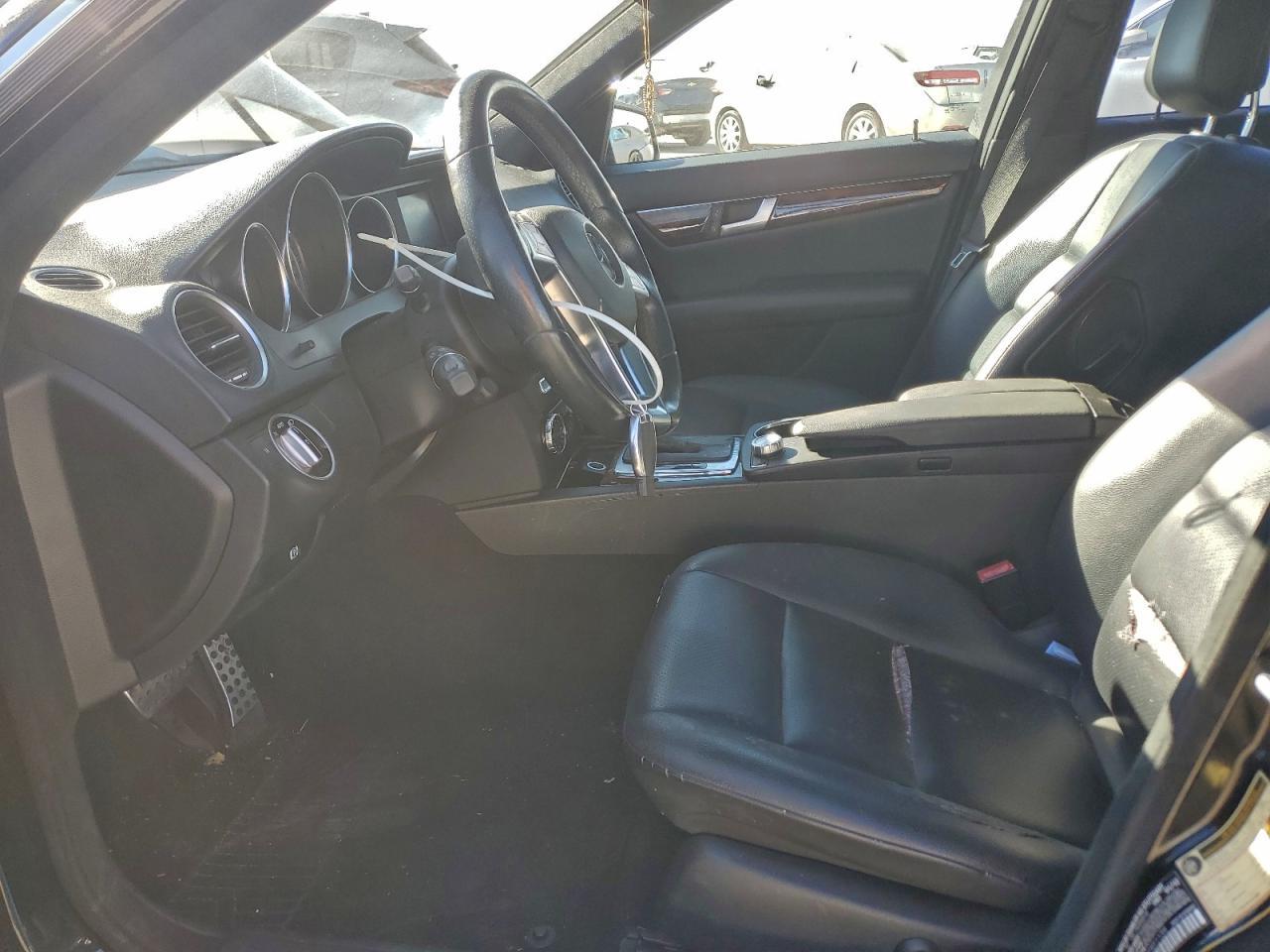 2012 Mercedes-Benz C 250 - Image 7