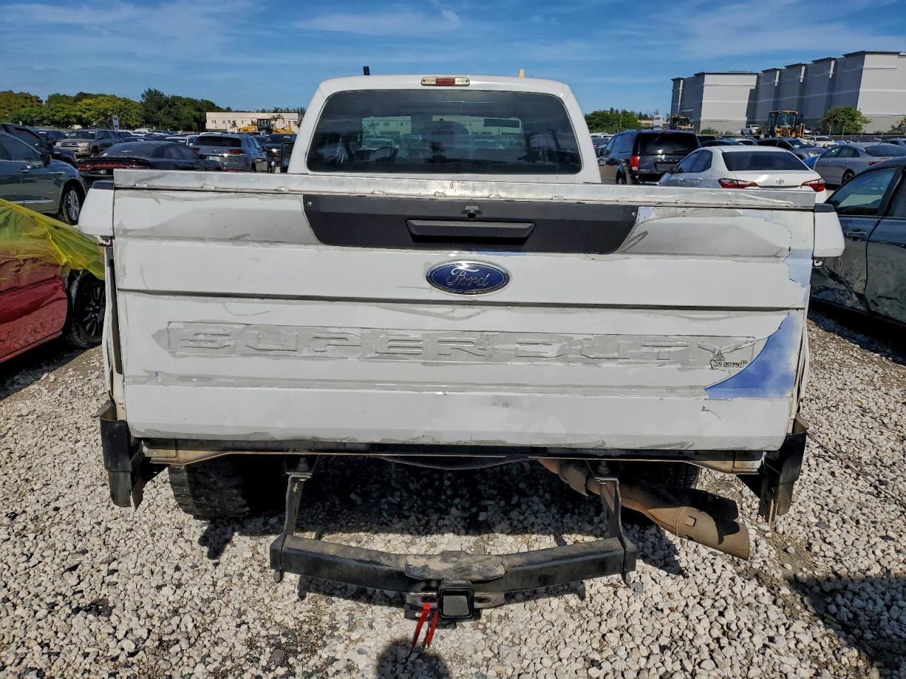 2014 Ford F350 Super Duty - Фото 6