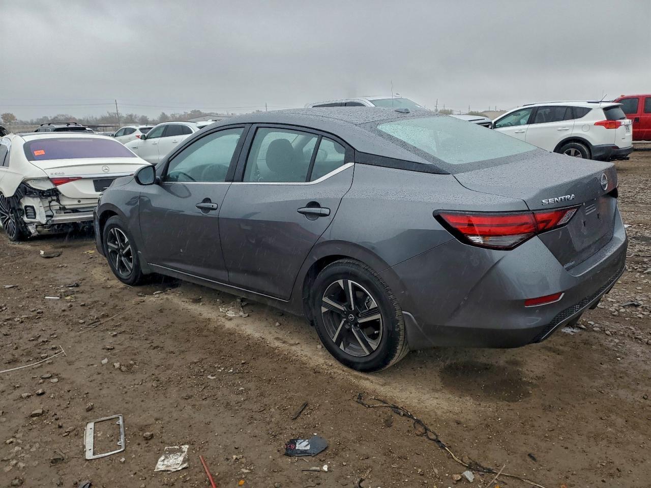 2025 Nissan Sentra Sv - Фото 2