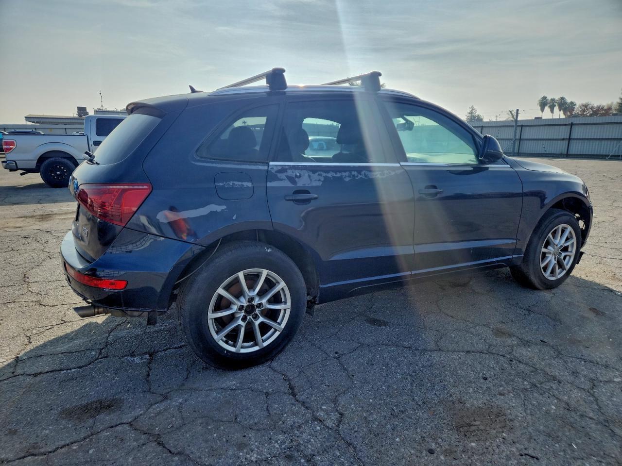 2011 Audi Q5 Premium - Image 3