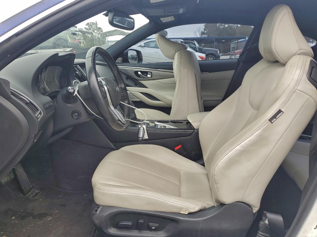 2019 Infiniti Q60 Pure - Image 7