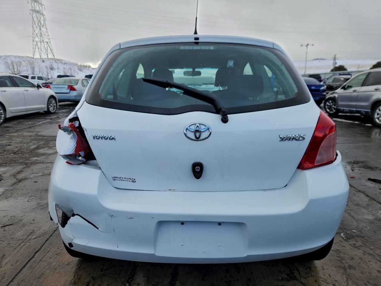 2007 Toyota Yaris Base - Фото 6