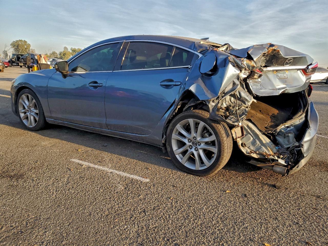 2016 Mazda 6 Touring - Image 2