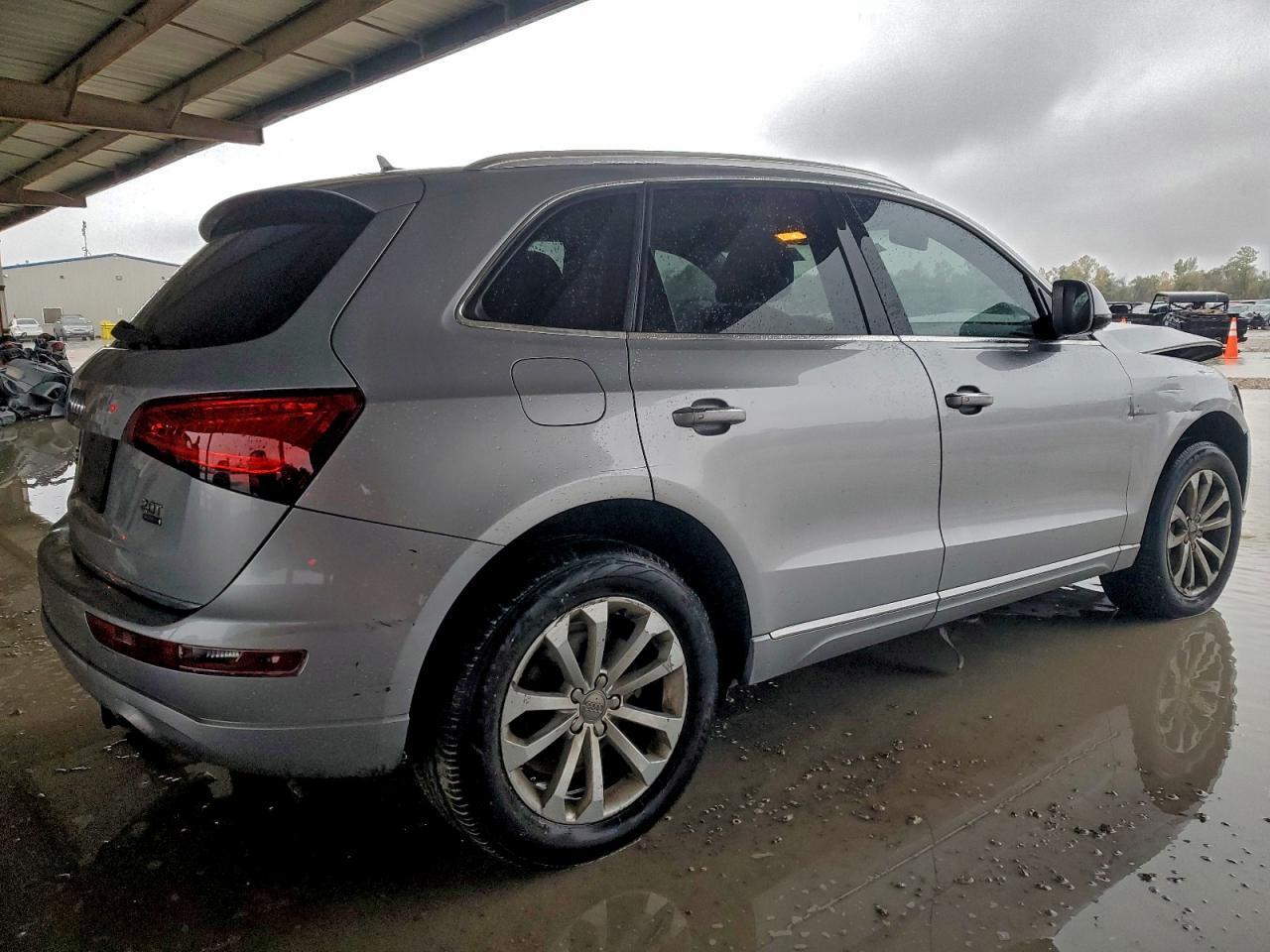 2016 Audi Q5 Premium - Image 3