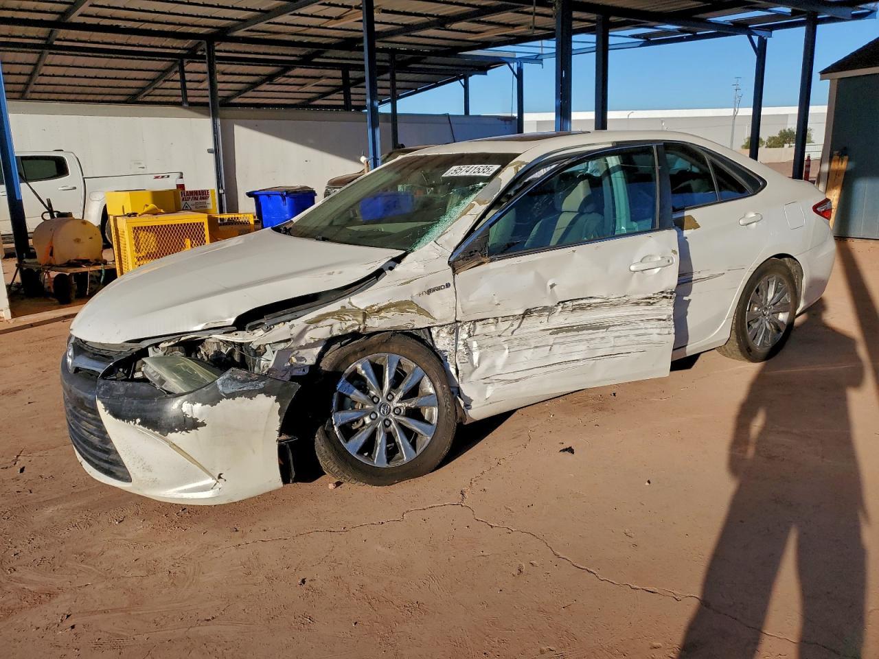 2015 Toyota Camry Hybrid
