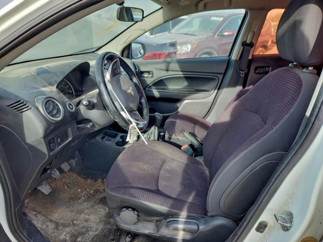 2014 Mitsubishi Mirage Es - Image 7