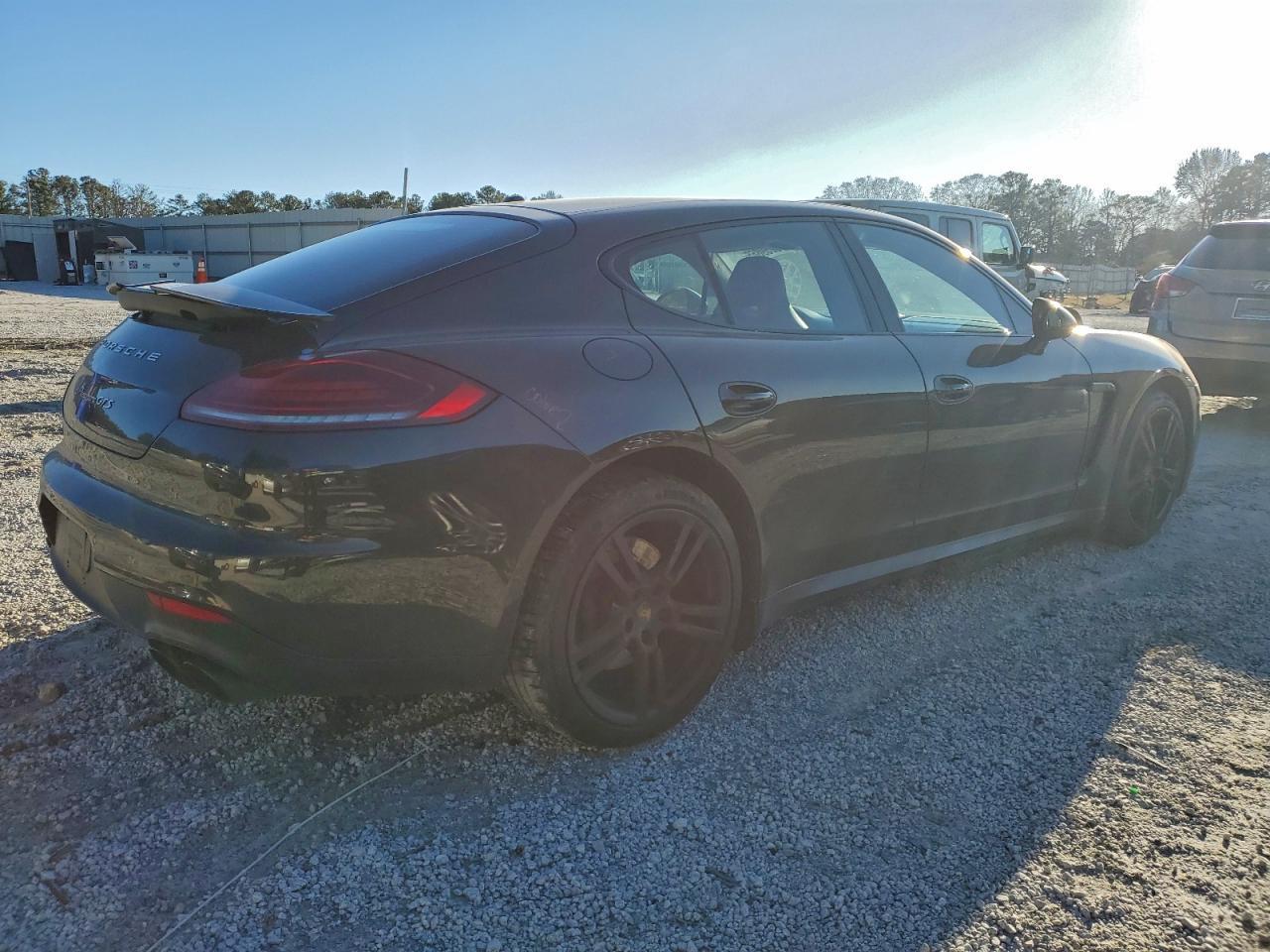 2014 Porsche Panamera Gts - Фото 3