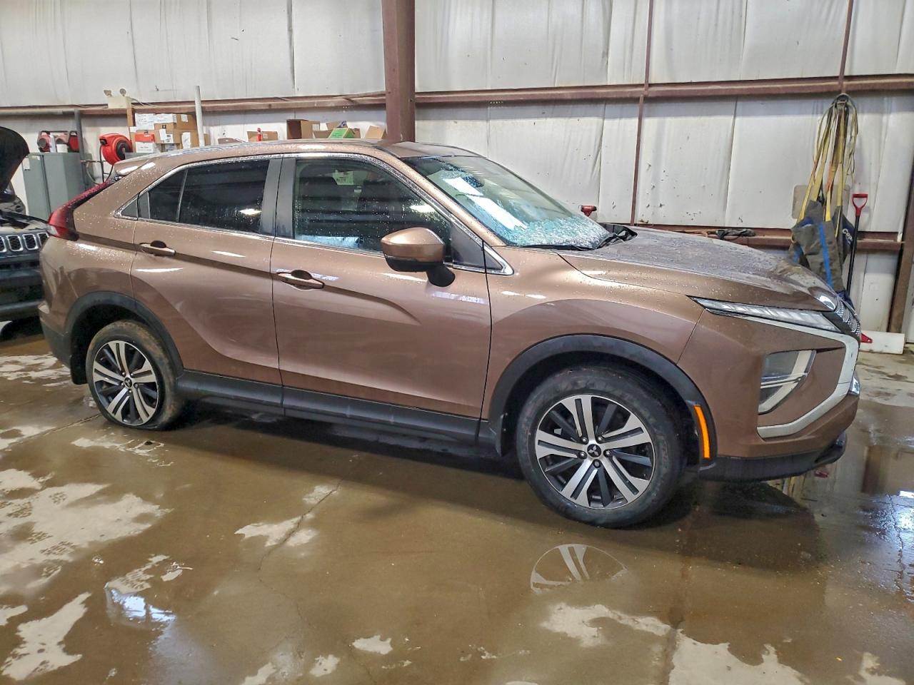 2022 Mitsubishi Eclipse Cross Le - Фото 4