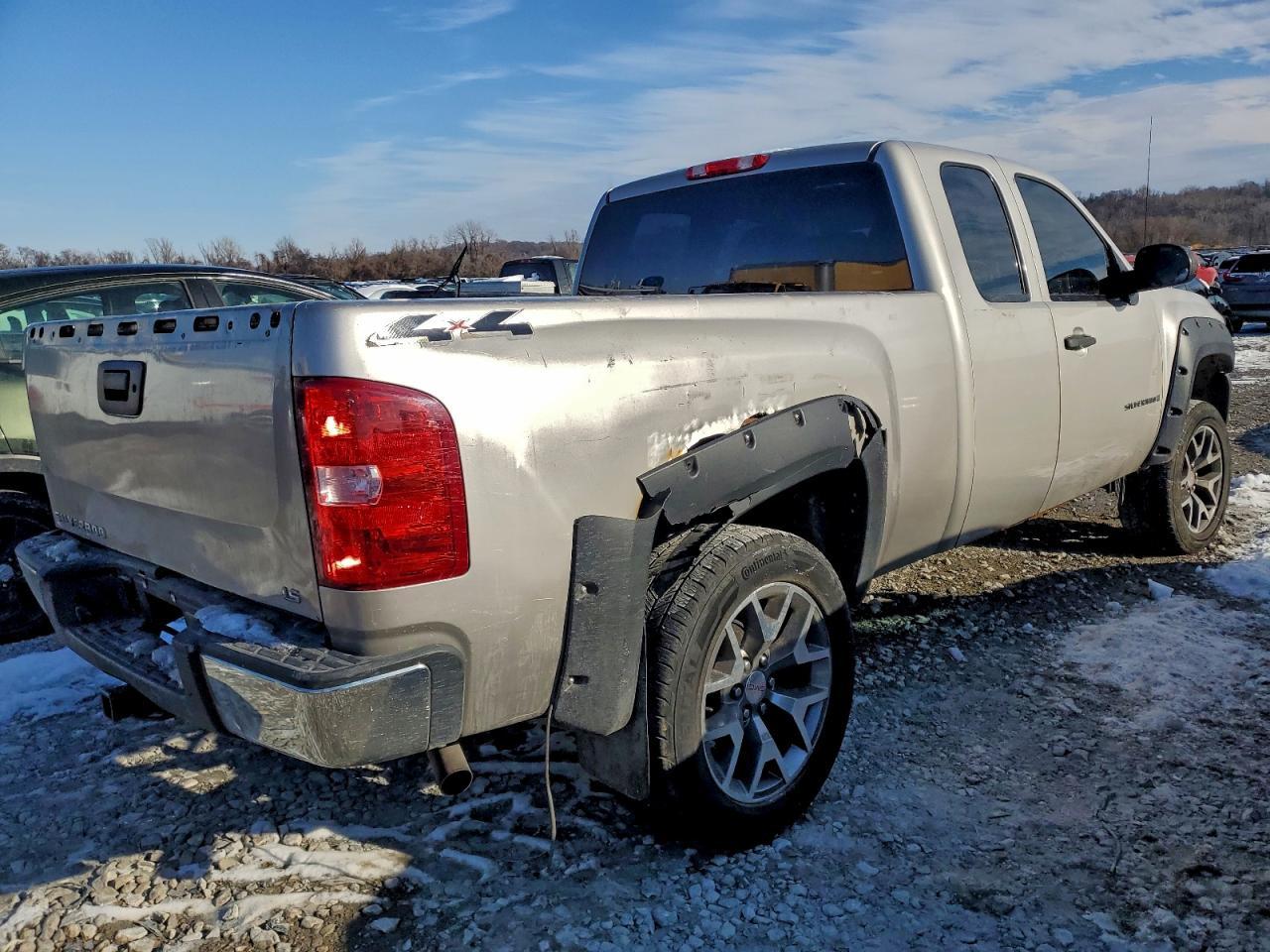 2007 Chevrolet Silverado K1500 - Фото 3