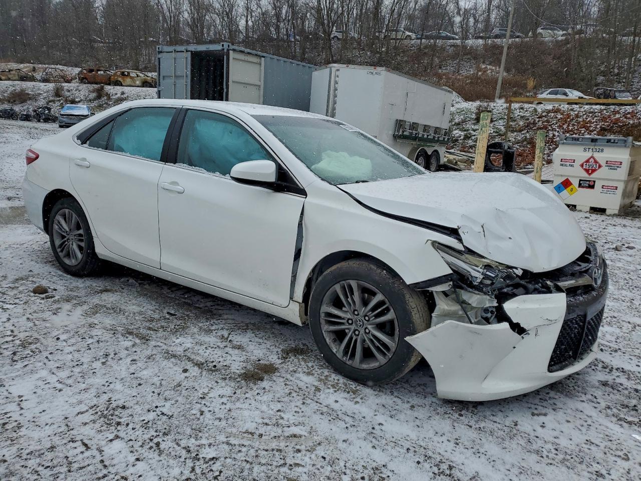 2016 Toyota Camry Le - Фото 4