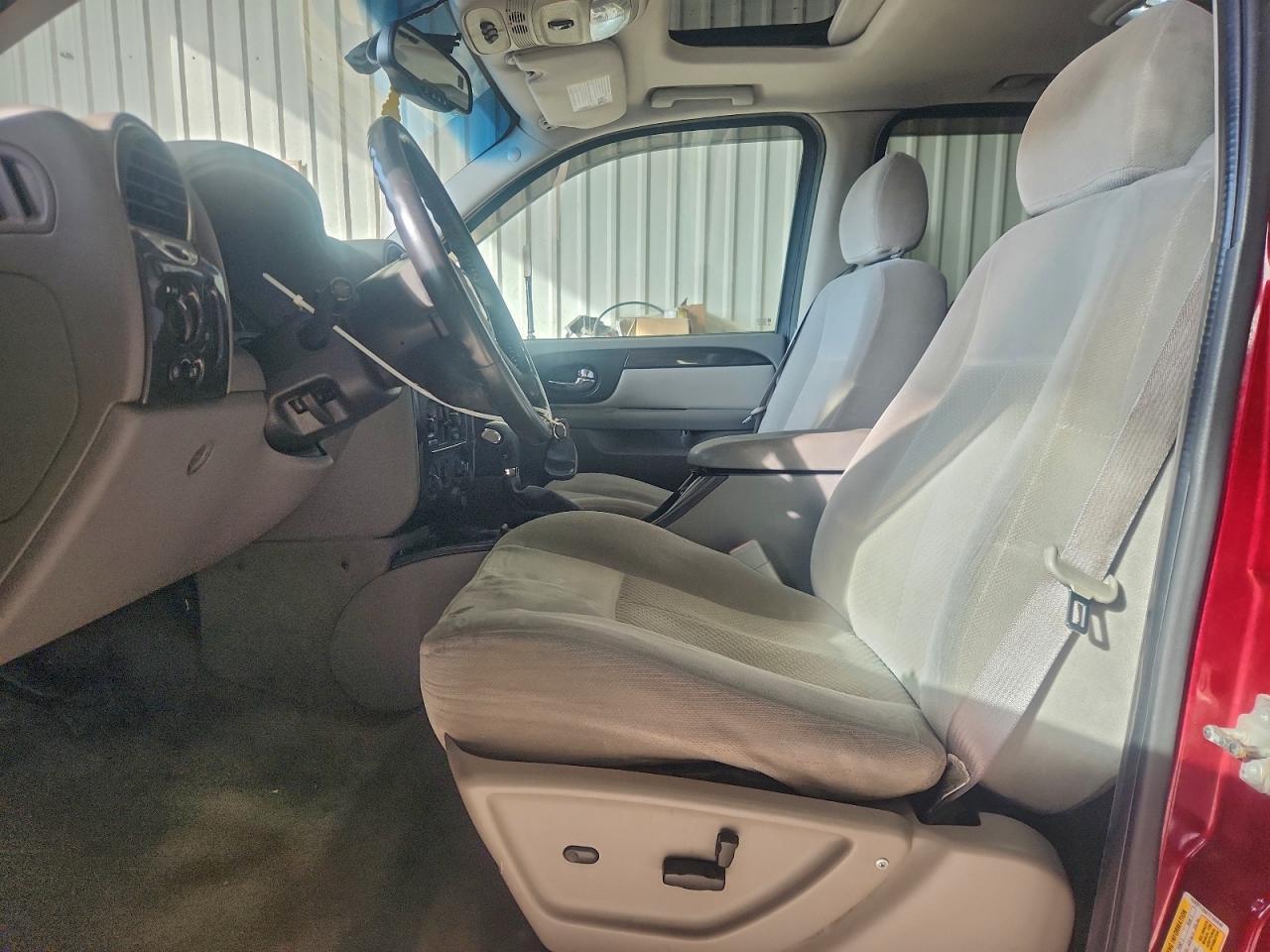 2007 GMC Envoy - Фото 7