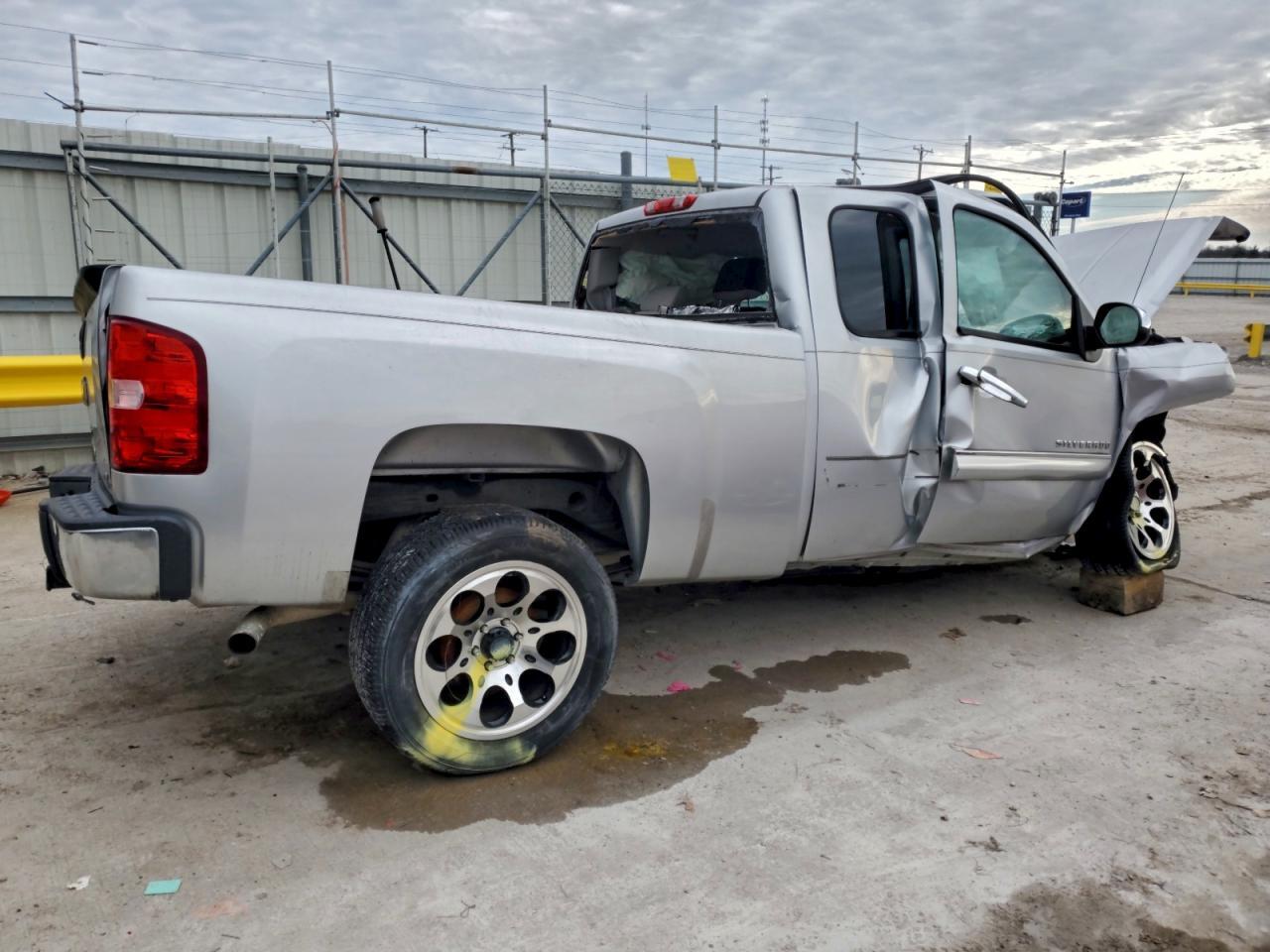 2012 Chevrolet Silverado C1500 Lt - Фото 3