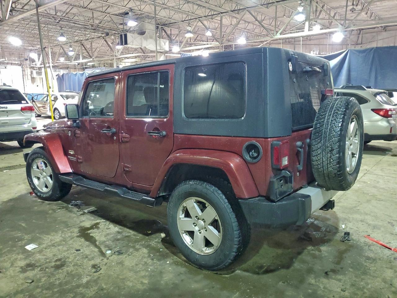 2008 Jeep Wrangler Unlimited Sahara - Image 2