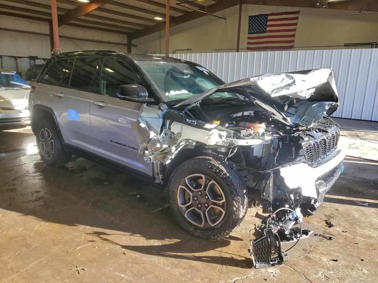 2022 Jeep Grand Cherokee Trailhawk 4Xe - Фото 4