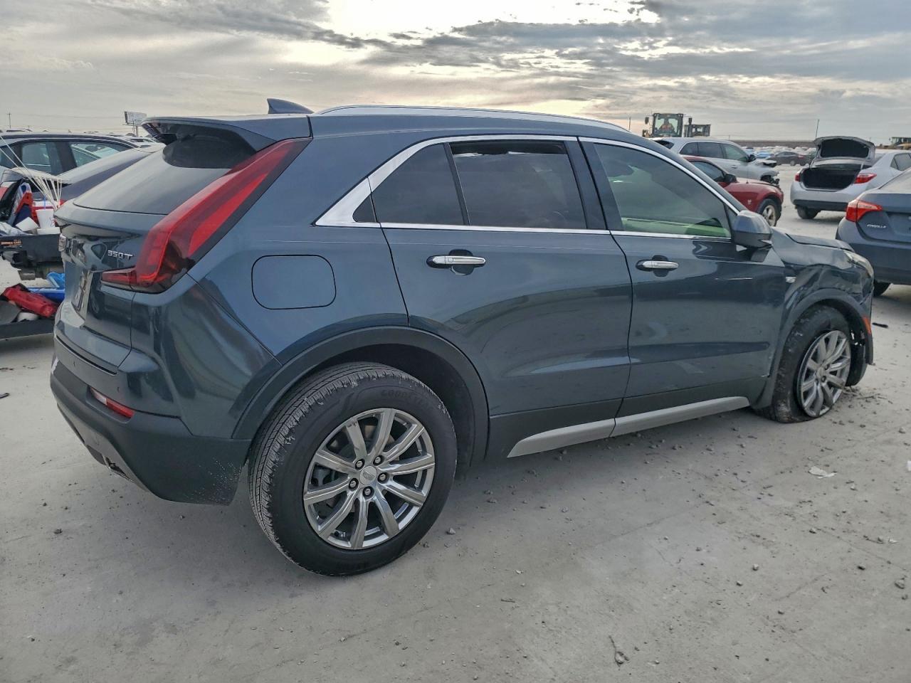 2020 Cadillac Xt4 Premium Luxury - Фото 3