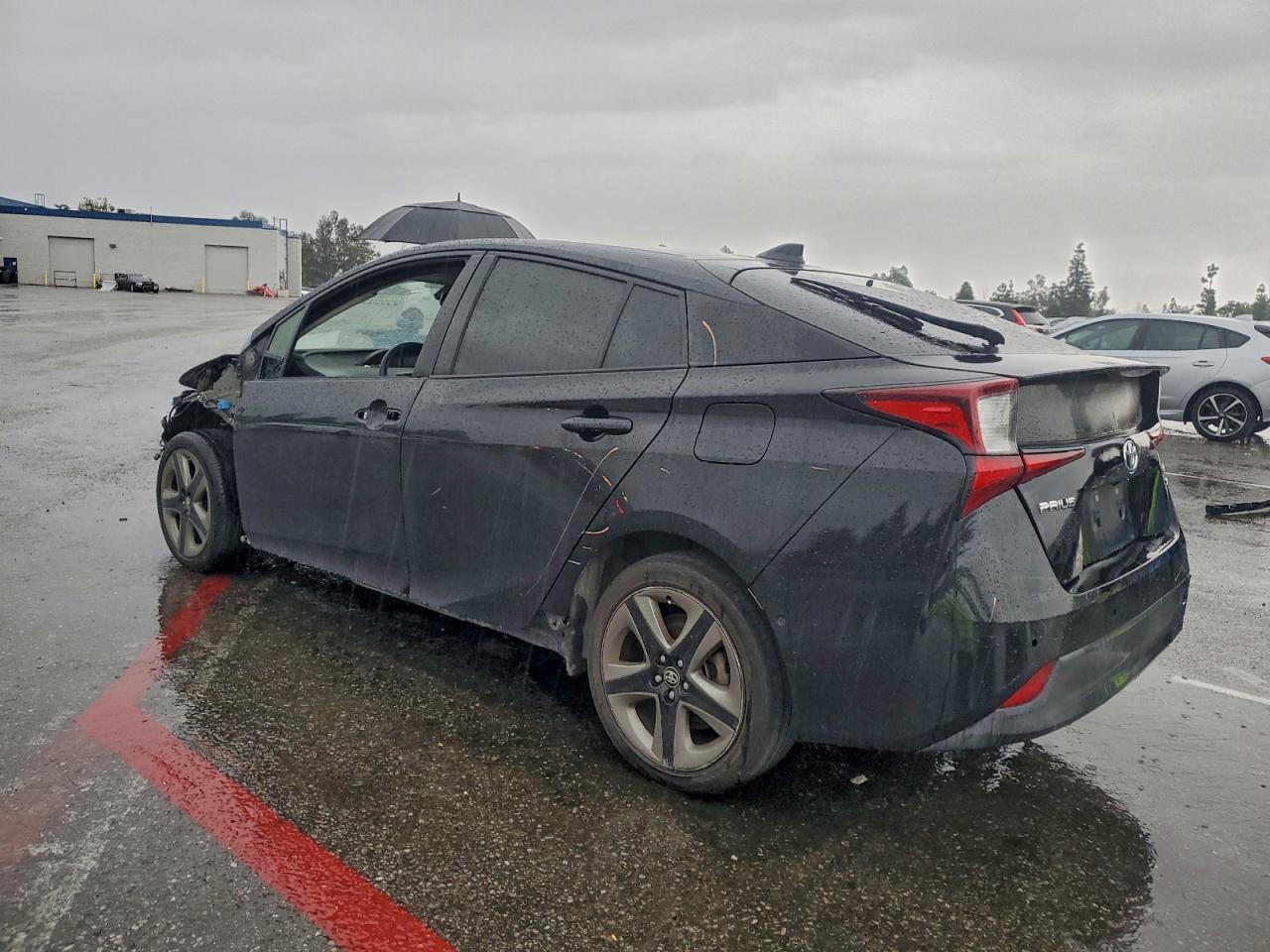2019 Toyota Prius - Фото 2