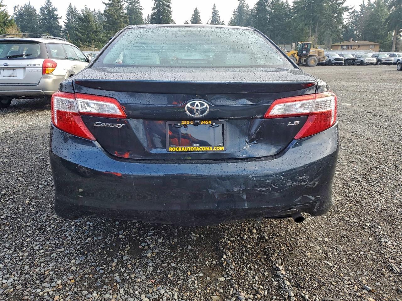 2012 Toyota Camry Base - Фото 6